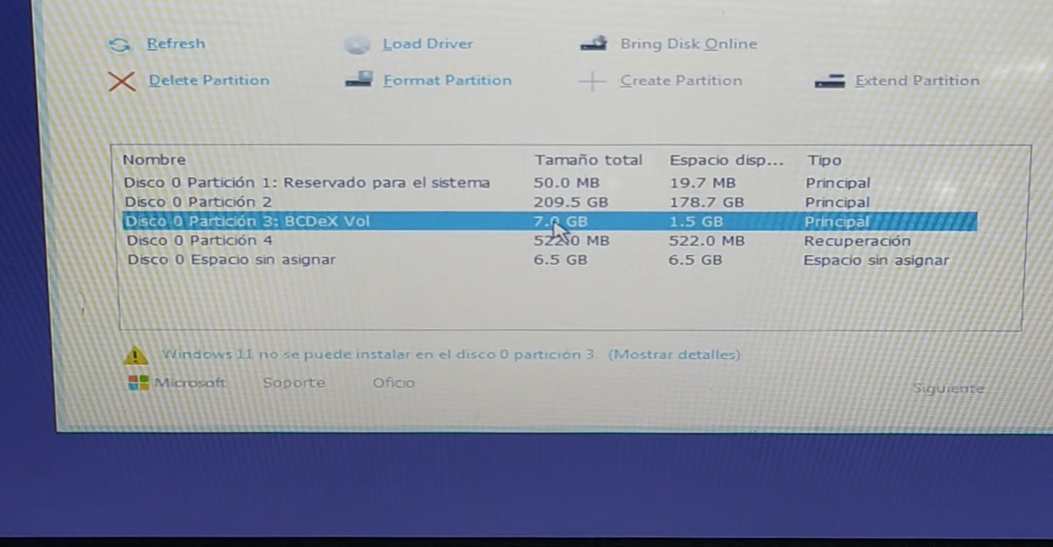 Pantalla de instalación de Windows mostrando la partición BCDeX Vol